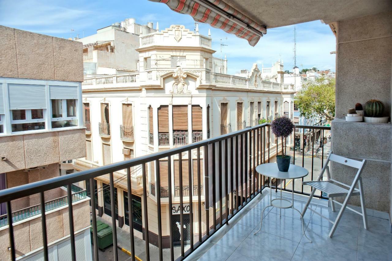 Piso En Plaza De Espana Y Playa De La Colonia Apartment *